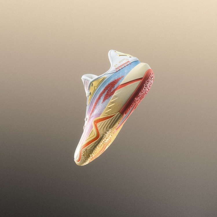 k1体育中国官方网站-致敬！库里训练中上脚安踏欧文3代“中国新年”配色球鞋