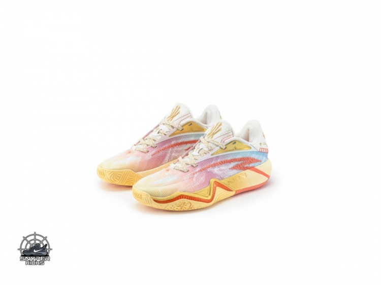 k1体育中国官方网站-致敬！库里训练中上脚安踏欧文3代“中国新年”配色球鞋