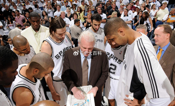 K1体育网站-太罕见!从替补打成巨星,NBA78年仅6人!吉诺比利4冠+绝境斩魔|马努·吉诺比利|马刺|蒂姆·邓肯|托尼·帕克|圣安东尼奥马刺队_新浪体育_新浪新闻