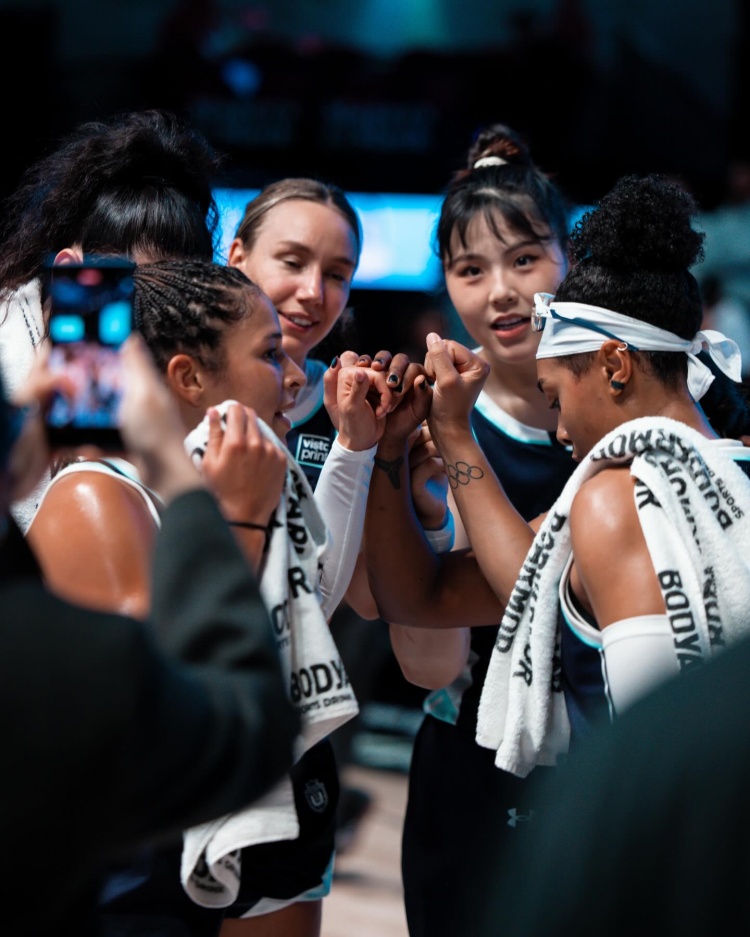 K1官方网站-李月汝第二轮Unrivaled比赛拿下6分3板!球队末节逆转 取得两连胜