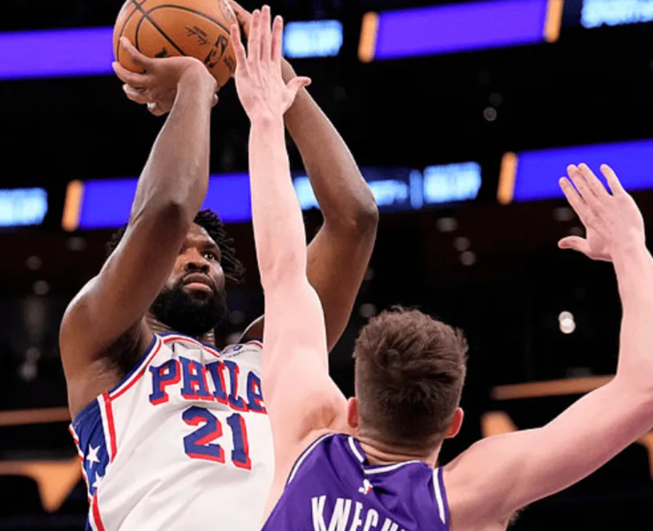 K1体育官方-大逆转!湖人双杀76人,詹姆斯一战连创3大神迹,东契奇腿筋重伤